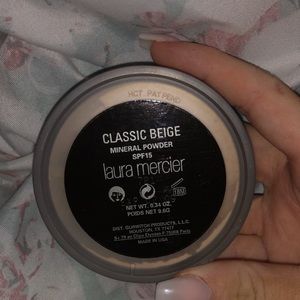 Laura Mercier mineral powder